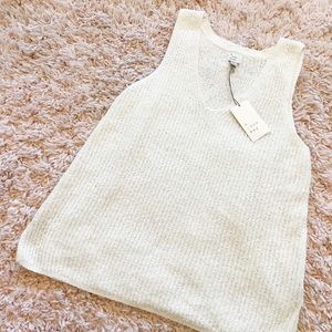 NWT A New Day White Knit V-Neck Slouchy Tank Top